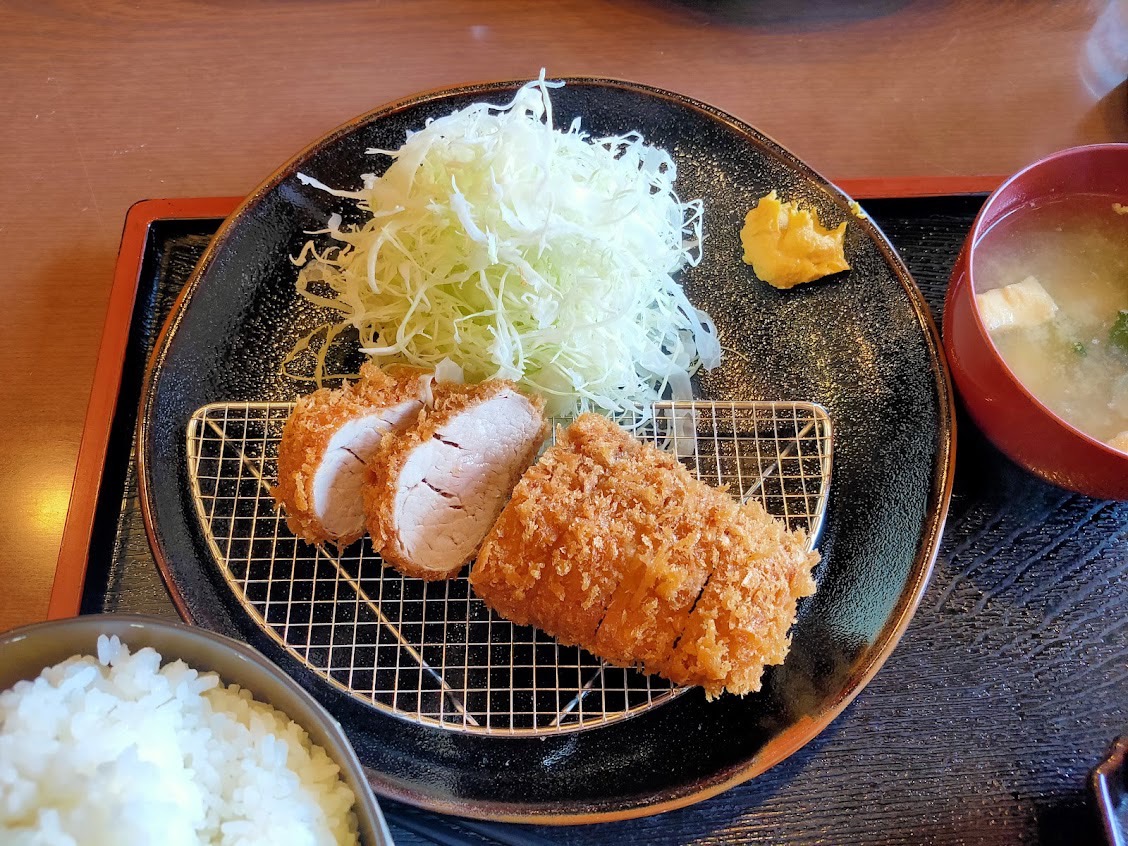 特選ヒレかつ定食